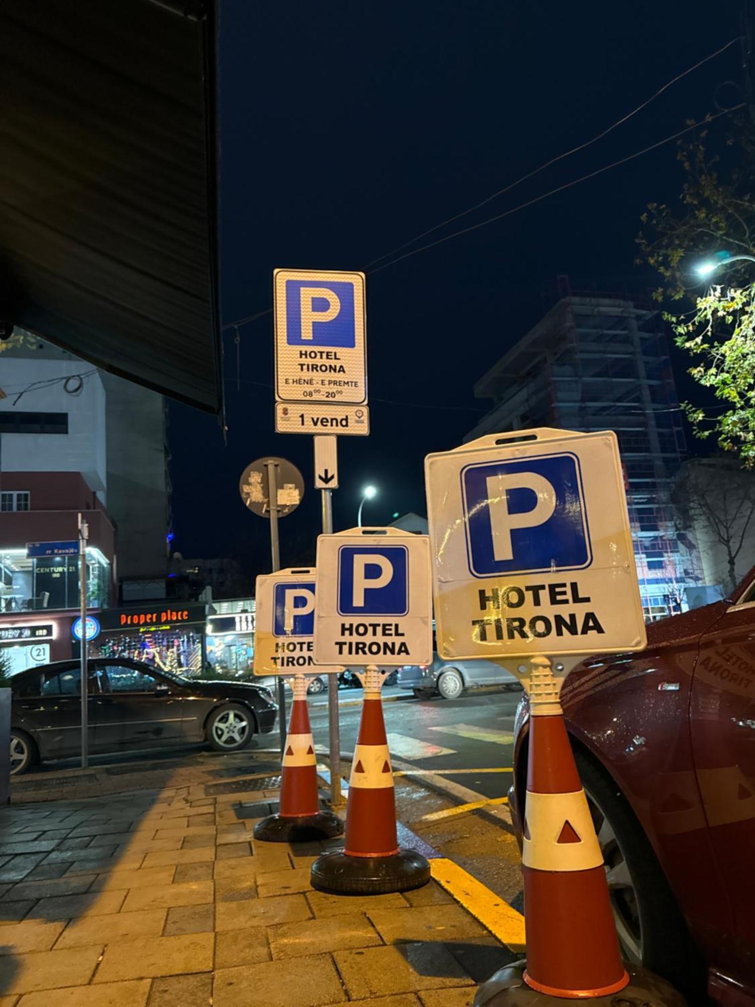 Tirona Hotel